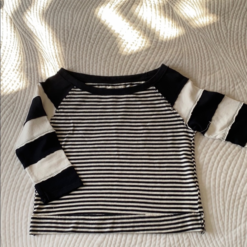FREE PEOPLE 3/4 SLEEVE TOP